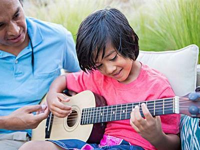 济南吉他家教价格多少钱一小时？收费标准？